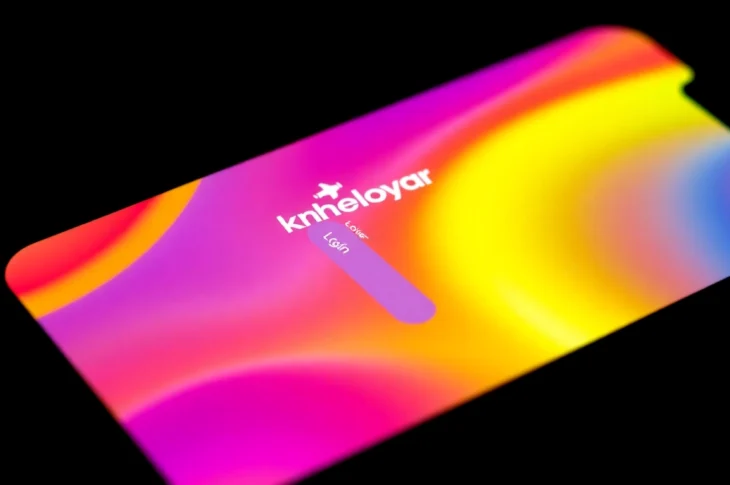 Clickable Kheloyar login screen on a smartphone showing secure login options for Indian bettors